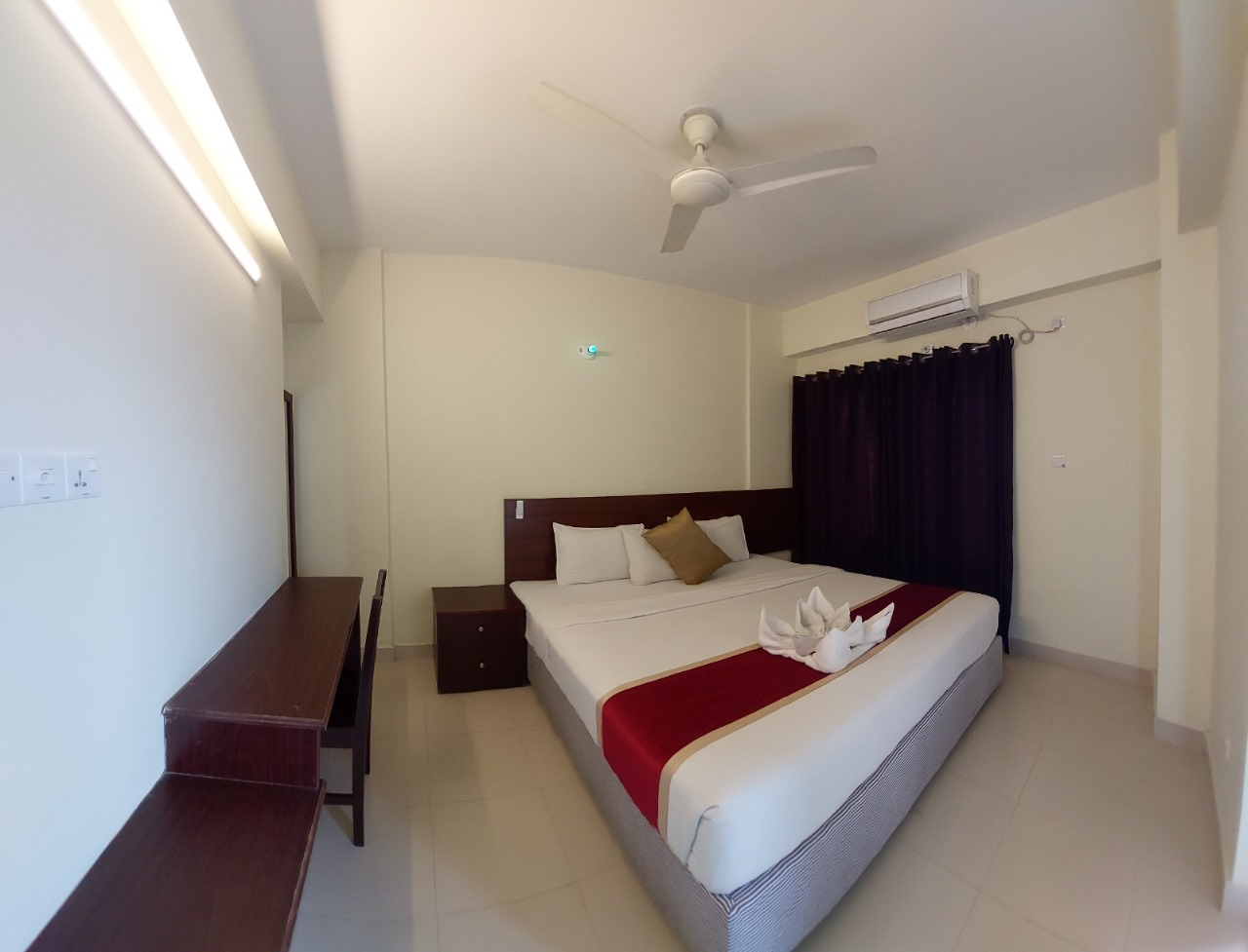 Premium Family Suite - Image 1